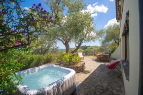 Villa Ginepro con Jacuzzi e Vista Mare